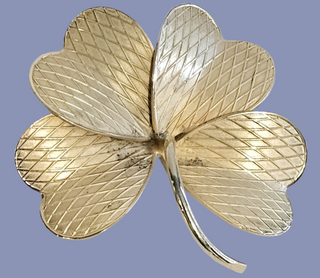 Vintage 4 Leaf Clover by Giovanni